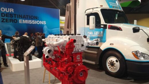 Cummins unveils 15 litre hydrogen engine